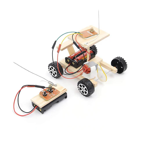 DIY Wooden Car STEM Kit DIY Wireless Remote Control Racing Car Model Kit Wood Kids Physical Science Experiments Toy Set Assembled Car Preschool Educational Toy